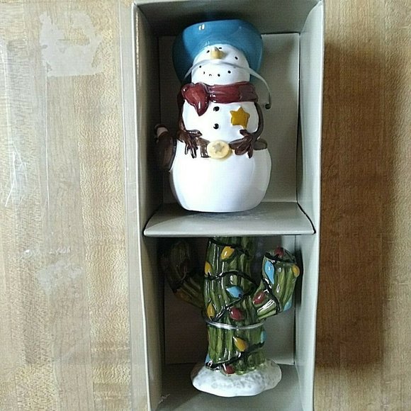 Sonoma Other - Sonoma Pepper Shakers Southwestern Christmas Xmas